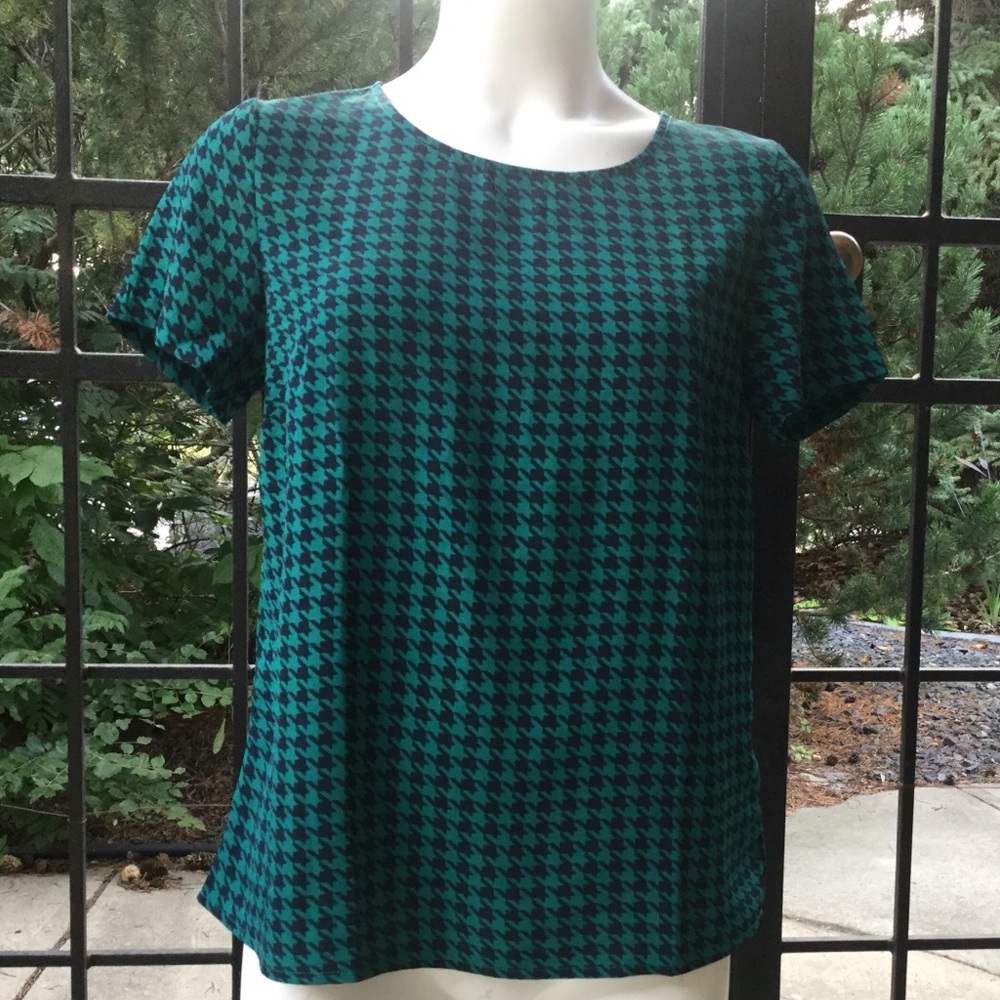 Tommy Hilfiger Emerald and Black Houndstooth Top